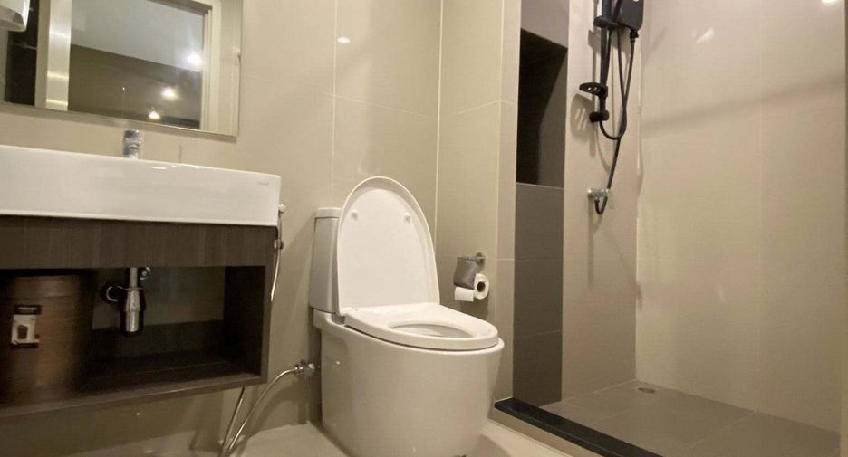 For rent 1 Beds condo in Bang Phlat, Bangkok