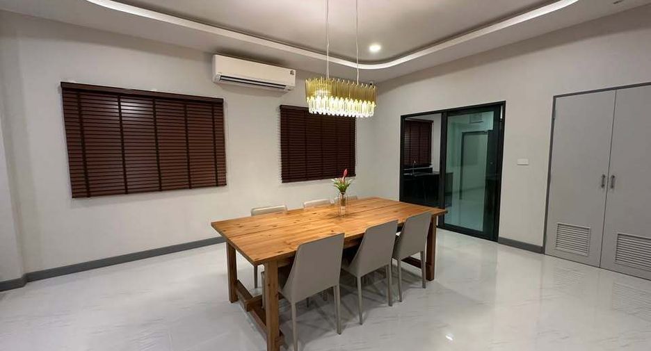 出租 4 卧室 独立屋 在 Bang Phli, Samut Prakan