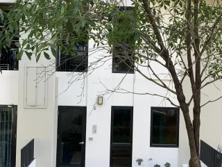 For sale 1 bed condo in Mueang Samut Prakan, Samut Prakan