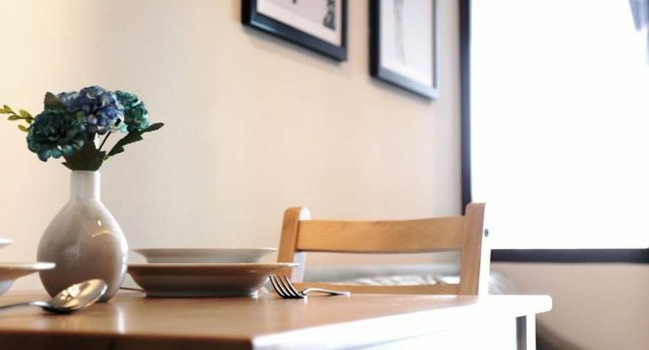 For sale 1 bed condo in Phra Khanong, Bangkok