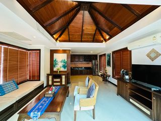 For rent 2 bedrooms villa in Mueang Phuket, Phuket
