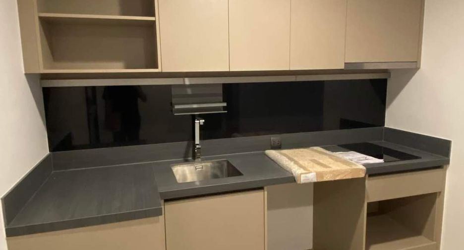Продажа 2 спальни кондо в Кхлонг Тоеи, Бангкок