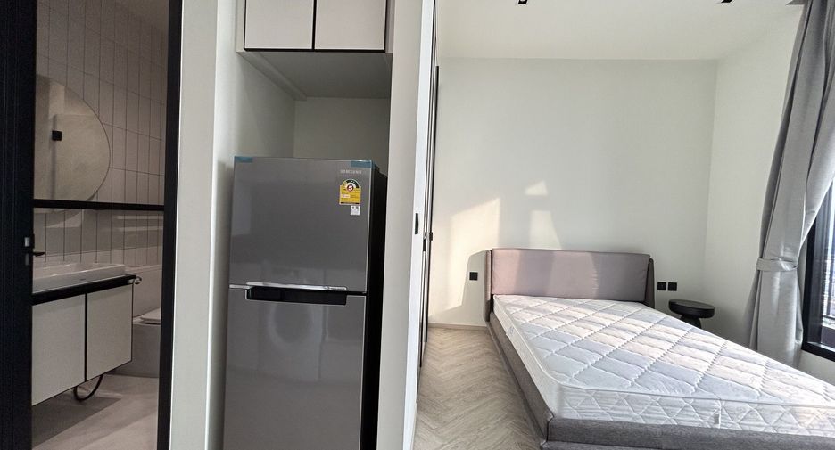 For rent studio condo in Khlong San, Bangkok