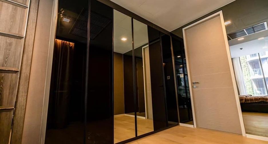 À louer 2 chambres condo à Watthana, Bangkok