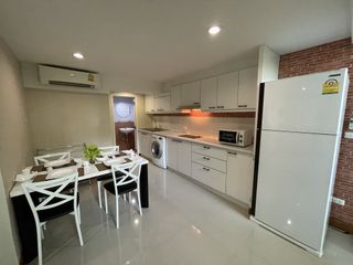 Apartamento en alquiler de 3 habitaciones en Watthana, Bangkok