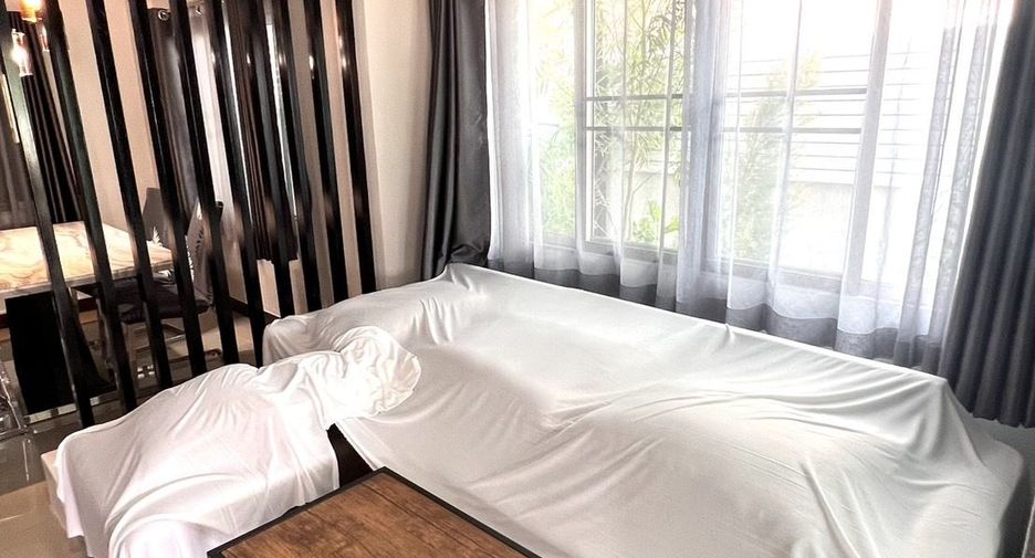 For sale 3 bedrooms townhouse in Thalang, Phuket