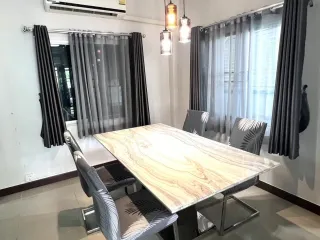 出售 3 卧室 联排别墅 在 塔朗, 普吉