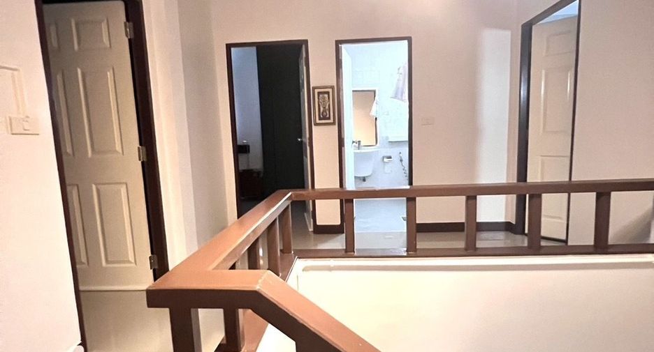 For sale 3 bedrooms townhouse in Thalang, Phuket
