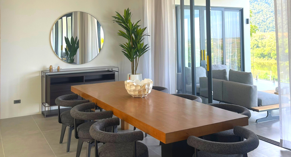 For sale 4 bedrooms villa in Thalang, Phuket
