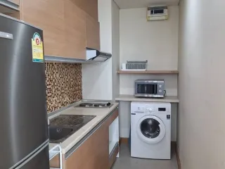 Condo en alquiler de 1 habitaciones en Khlong Toei, Bangkok
