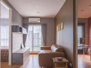 À vendre 2 chambres condo à Bang Sue, Bangkok