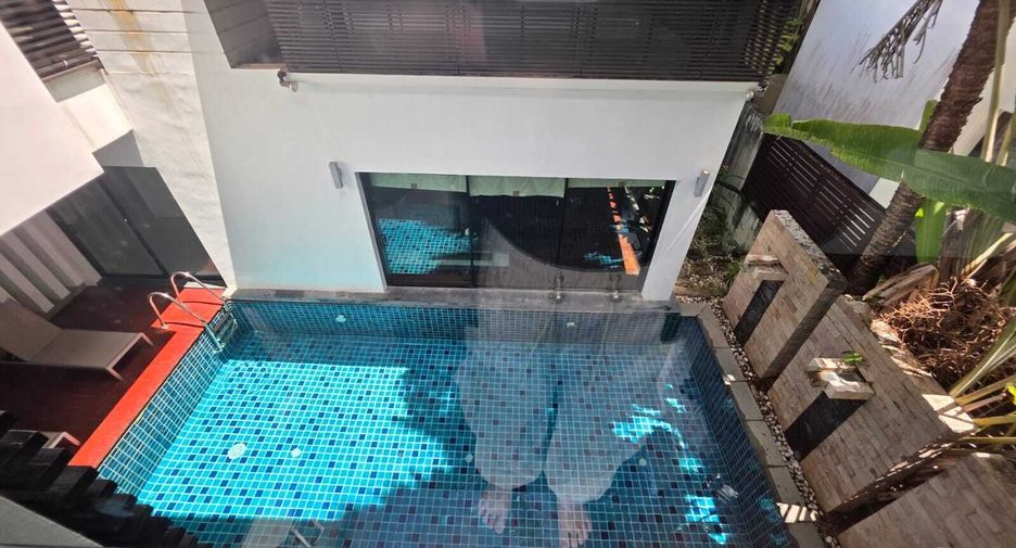 Villa en alquiler de 3 habitaciones en Mueang Phuket, Phuket