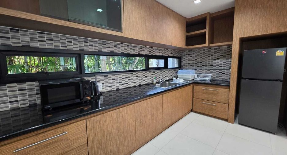 Villa en alquiler de 3 habitaciones en Mueang Phuket, Phuket
