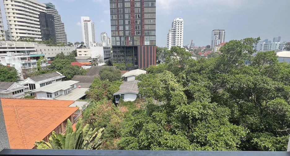ให้เช่า 2 ห้องนอน คอนโด ใน วัฒนา, กรุงเทพฯ