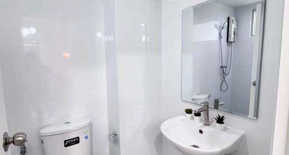For sale 1 bed condo in Lat Phrao, Bangkok