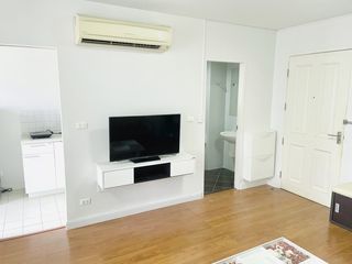 For rent studio condo in Khlong Toei, Bangkok