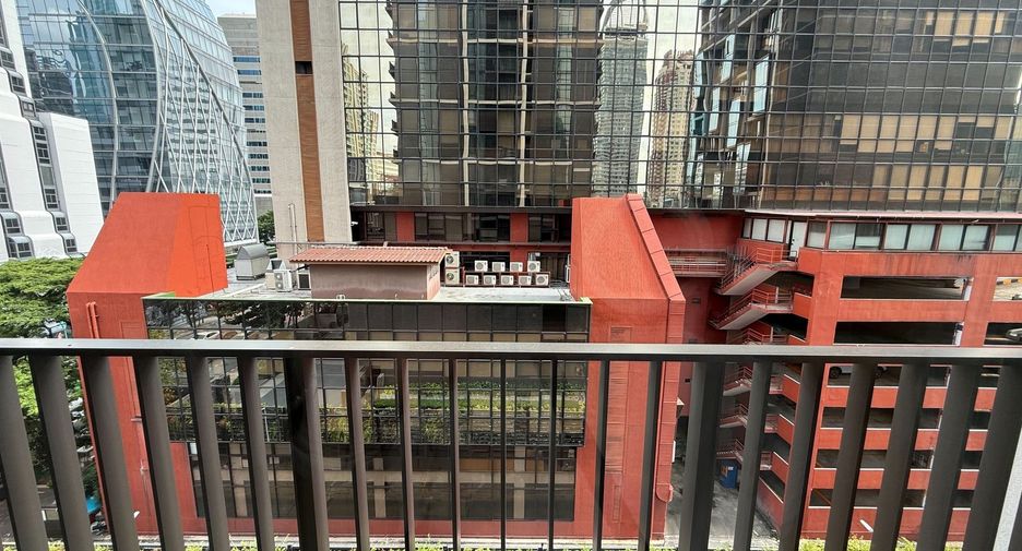 À louer 1 chambre condo à Pathum Wan, Bangkok