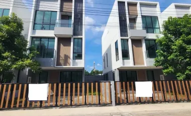 ขาย 3 ห้องนอน ทาวน์เฮ้าส์ ใน ดอนเมือง, กรุงเทพฯ