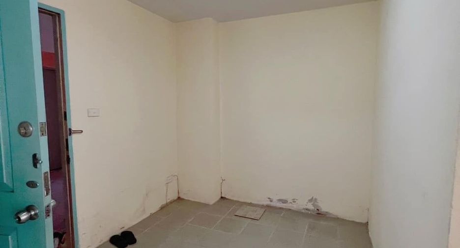 À vendre 1 chambre condo à Bang Na, Bangkok