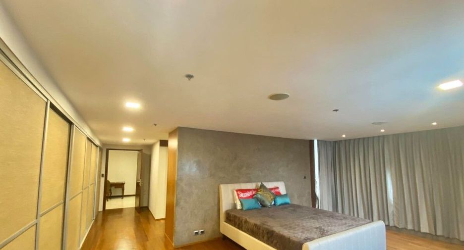 À vendre et à louer 3 chambres condo à Watthana, Bangkok