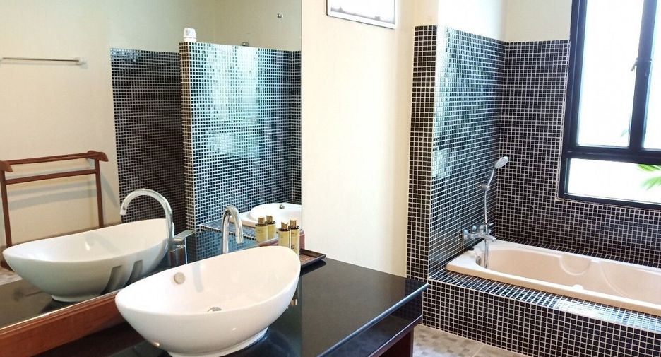For rent 3 ベッドルーム villa in Mueang Phuket, Phuket