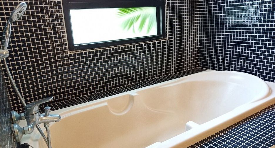 For rent 3 ベッドルーム villa in Mueang Phuket, Phuket