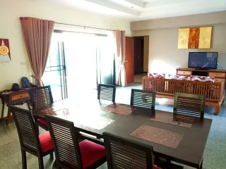 À louer 3 chambres villa à Mueang Phuket, Phuket