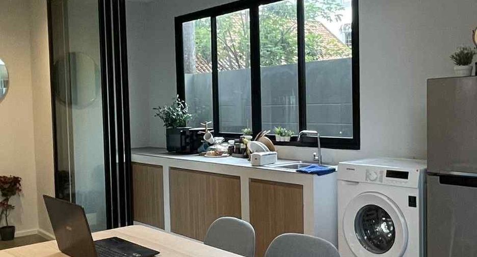Haus zum Kauf mit 3 Zimmer in Lat Phrao, Bangkok