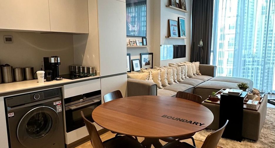 For sale 1 Beds condo in Khlong Toei, Bangkok