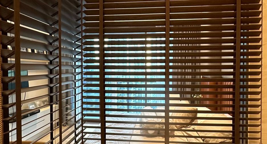 For sale 1 Beds condo in Khlong Toei, Bangkok