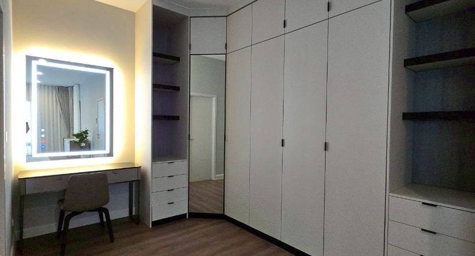 Haus zur Miete mit 5 Zimmer in Bang Phli, Samut Prakan