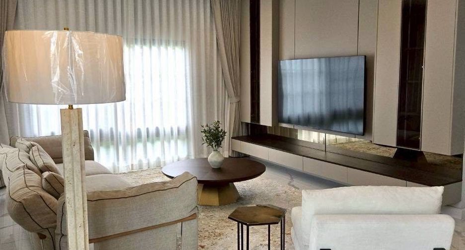 Haus zur Miete mit 5 Zimmer in Bang Phli, Samut Prakan