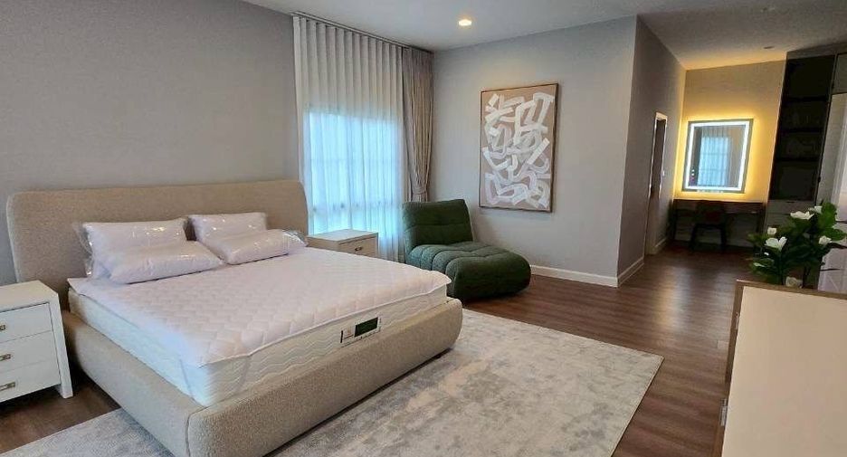 Haus zur Miete mit 5 Zimmer in Bang Phli, Samut Prakan