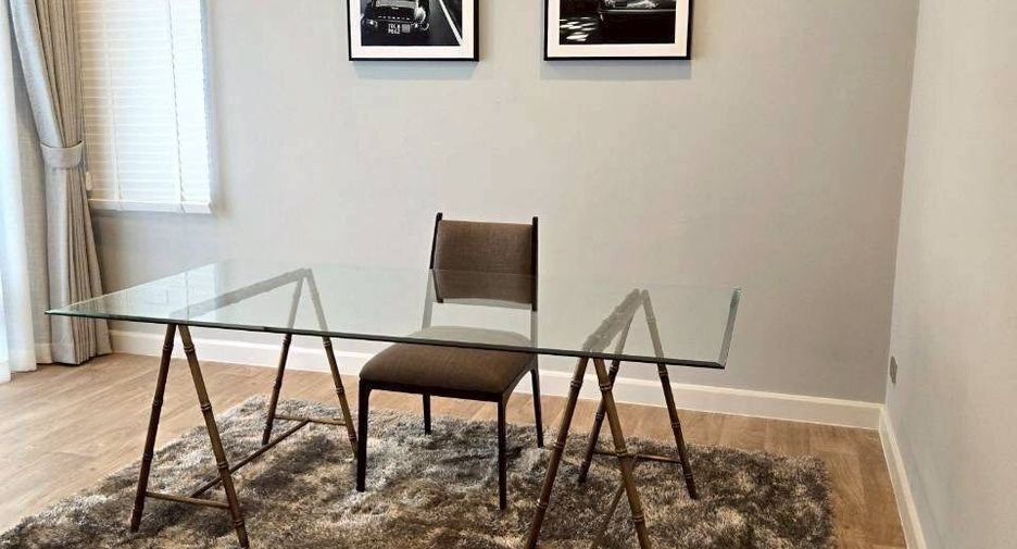 Haus zur Miete mit 5 Zimmer in Bang Phli, Samut Prakan