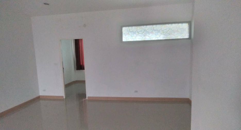 For sale 3 bedrooms townhouse in Bang Khun Thian, Bangkok