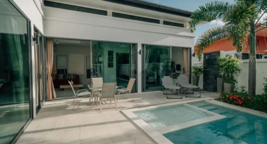 For sale 2 bedrooms villa in Mueang Phuket, Phuket