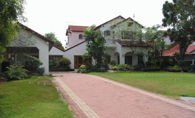 For rent 4 bedrooms house in Mueang Samut Prakan, Samut Prakan