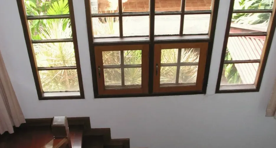 For rent 4 bedrooms house in Mueang Samut Prakan, Samut Prakan