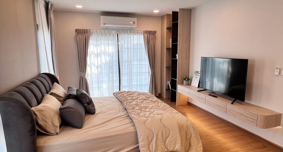 For rent 4 bedrooms house in Bang Phli, Samut Prakan