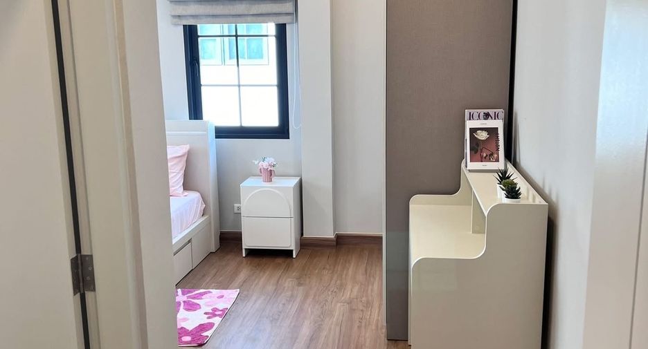 For rent 4 bedrooms house in Bang Phli, Samut Prakan
