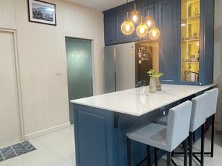 À vendre 4 chambres maison à Bang Phli, Samut Prakan