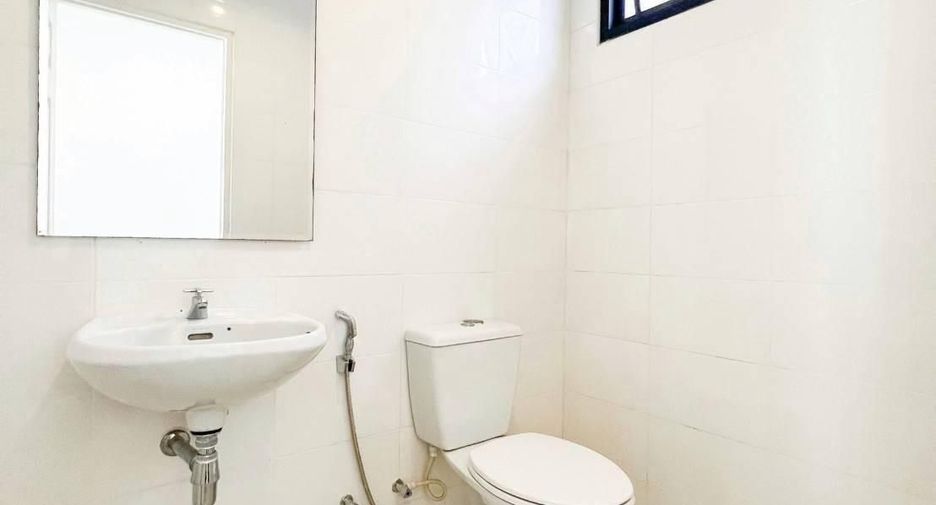 For sale 3 bedrooms retail Space in Mueang Phuket, Phuket