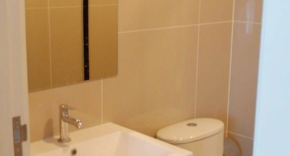 For sale studio condo in Bang Kapi, Bangkok