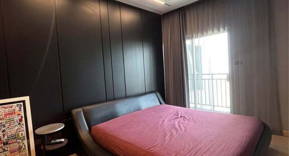 For rent 2 bedrooms condo in Thon Buri, Bangkok