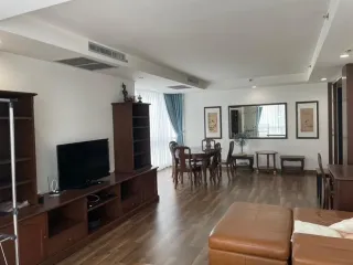Condo en alquiler de 2 habitaciones en Pathum Wan, Bangkok