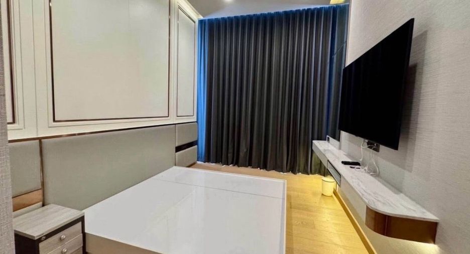 For sale and for rent 3 bedrooms condo in Watthana, Bangkok