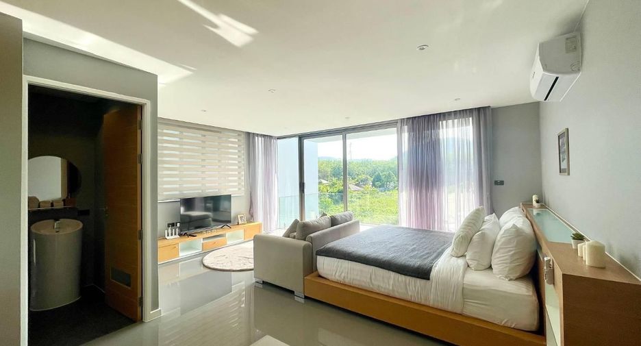 For rent 3 bedrooms villa in Mueang Phuket, Phuket