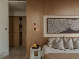 For rent 2 bedrooms condo in Bang Rak, Bangkok
