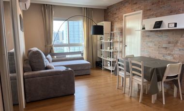 Wohnung zur Miete mit 2 Zimmer in Yan Nawa, Bangkok