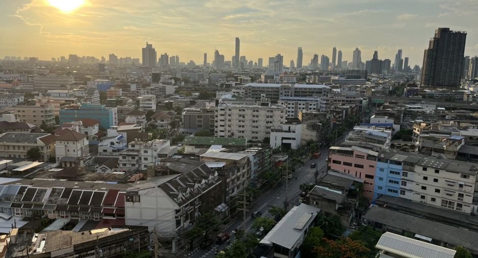 Wohnung zur Miete mit 2 Zimmer in Yan Nawa, Bangkok
